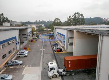 Comercial · 3516m² · Galpão 3516 m² – Pé direito 10 – Jandira – Castello Branco