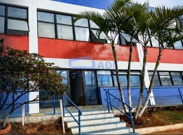 Comercial · 3325m² · Galpão 3325 m² – Zona Leste – São Paulo