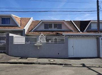 Casa · 110m² · 3 Quartos · 2 Vagas · Casa Renovada 3 Quartos com Churrasqueira em Vila Juliana, Piraquara