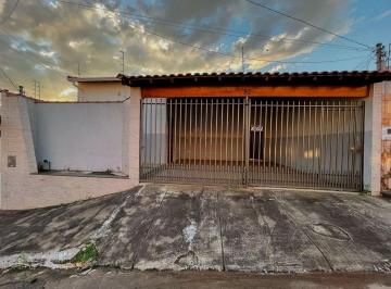 Foto 01 · Casa, Residencial Oliveira, Alfenas, MG