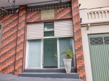 Comercial · 168m² · Loja na Rua Pitangueiras, 319 • 168 m²