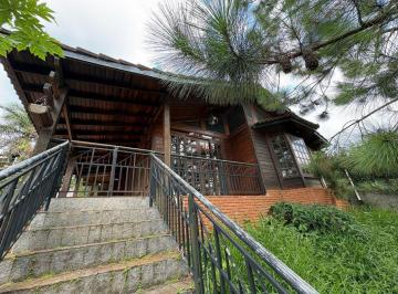 Casa · 216m² · 5 Quartos · 5 Vagas · Casa de Condomínio para venda em Condomínio Aruã de 216.00m² com 5 Quartos, 2 Suites e 5 Garagens