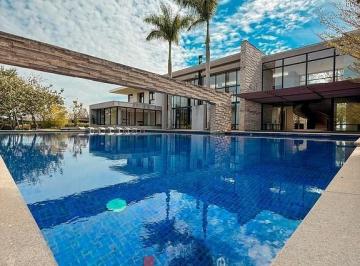 Casa · 7000m² · 9 Quartos · 4 Vagas · Casa de Condomínio para venda em Quinta Da Baroneza de 7000.00m² com 9 Quartos, 9 Suites e 4 Garagen