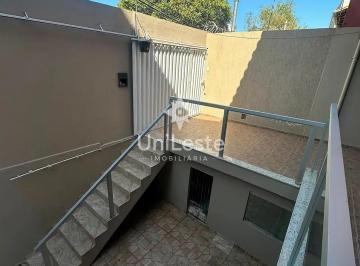 Casa en Venda de 4 quartos Heliópolis · Casa para venda em Heliópolis de 418.00m² com 4 Quartos, 2 Suites e 2 Garagens
