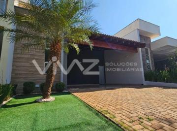 Casa · 131m² · 3 Quartos · 2 Vagas · Casa de Condomínio para venda em Centro de 131.00m² com 3 Quartos, 1 Suite e 2 Garagens