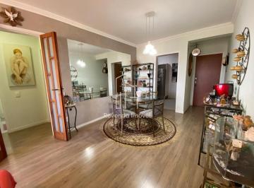 Apartamento · 70m² · 2 Quartos · 1 Vaga · Apartamento de 2 Dormitórios em Excelente Localização