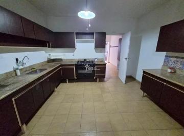 img1 · Casa Térrea para Alugar com 3 Dormitórios na Vila Gilda em Santo André REF: 20841