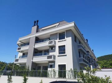 Apartamento · 92m² · 3 Quartos · 2 Vagas · Apartamento Garden com 3 quartos, 1 suíte, 2 vagas a 500 metros do Mar, no bairro Ingleses Norte em 