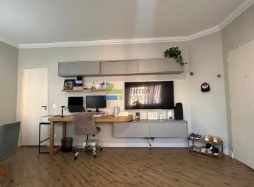 Apartamento · 70m² · 3 Quartos · 1 Vaga · Chácara Inglesa -70m² 3dts 1gar