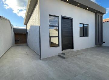 Casa · 120m² · 3 Quartos · 4 Vagas · 🏡 CASA À VENDA EM EXCELENTE LOCALIZAÇÃO