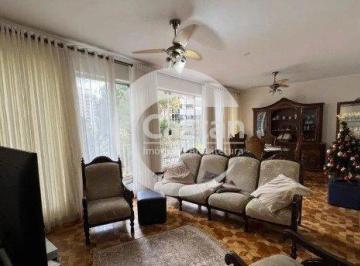 Casa · 263m² · 4 Quartos · 4 Vagas · Sobrado em Jardim Avelino