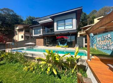 Casa · 387m² · 4 Quartos · 10 Vagas · Casa de alto padrâo em condominio na Serra da Cantareira com 4 suites, piscina...