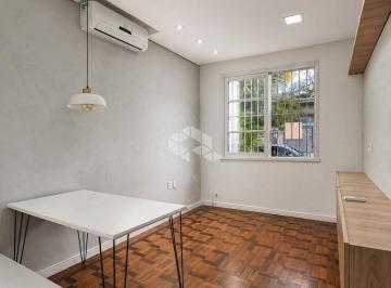 Photo 1 · Apartamento com 3 dormitórios, térreo com pátio no bairro Mont Serrat