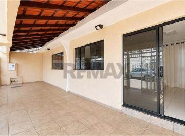 Casa · 127m² · 5 Quartos · 2 Vagas · CASA TERREA NA QE 5 DO GUARA I COM 3 QUARTOS GARAGEM COM 2 VAGAS E EDÍCULA COM 2 QUARTOS ACEITA FINA