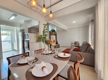 Casa · 122m² · 3 Quartos · Sobrado para venda em Chácara Belvedere de 122.00m² com 3 Quartos e 1 Suite