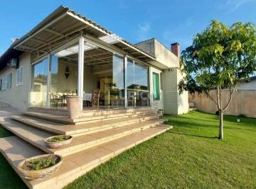 Casa · 330m² · 4 Quartos · 4 Vagas · Casa para venda em Recanto dos Canjaranas de 330.00m² com 4 Quartos, 1 Suite e 4 Garagens