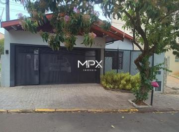 Casa · 238m² · 3 Quartos · 2 Vagas · Casa à venda no Centro em Piracicaba.