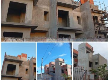 Casa · 65m² · 3 Quartos · Sobrados Novos à Venda na Cidade Industrial –