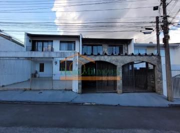 Casa · 204m² · 3 Quartos · 2 Vagas · SOBRADO EM CONUNTO FECHADO PARA LOCAÇ&Atild
