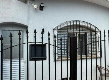 Casa de 3 quartos, São Paulo · Casa de Vila a venda na Vila Guilherme. 3 quartos, 1 suíte, 2 vagas para carro, Térrea, Terraço.