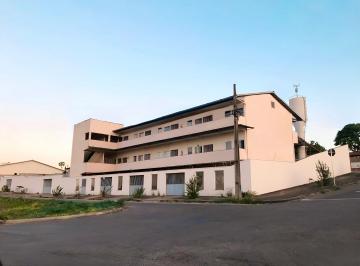 Apartamento de 1 quarto, Uruaçu · Residencial Bruce condomínio de quitinetes 1-2 Qtos perto IFG e Hospital Regiona