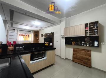 Foto 01 · SOBRADO À VENDA! CONFORTO, PRATICIDADE E EXCELENTE DISTRIBUIÇÃO