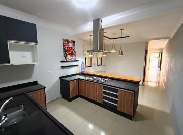 Foto 01 · Casa à venda na Vila Viana, Barueri-SP: 3 quartos, 1 suíte, 2 salas, 3 banheiros, 2 vagas de garagem
