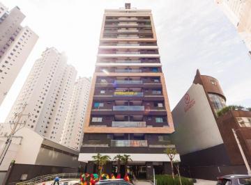 Apartamento de 3 quartos, Curitiba · Apartamento no Ed. Croma - 3 quartos, 1 suíte , 2 vagas de garagem e sacada ampla com Churrasqueira