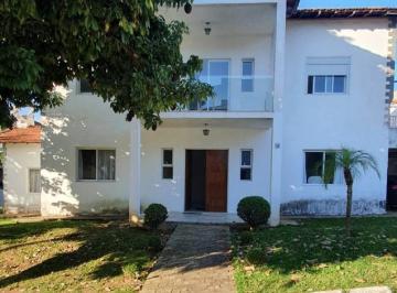 Foto 01 · Linda casa 3 suítes no condomínio Tarumã Santana de Parnaíba