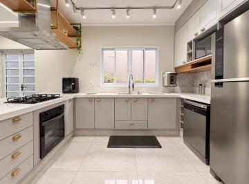 5799c93f-843d-4b72-813e-cafe7699375f · Casa para venda em Vila Brasílio Machado com 3 quartos, sendo 1 suíte, 148m²
