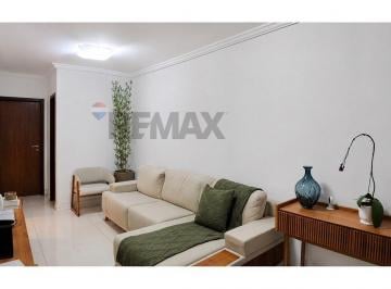 Casa · 130m² · 3 Vagas · Casa de 3 Andares (Térreo + 2 Pavimentos) – Cada Andar um Apartamento Independente | Renda Estimada