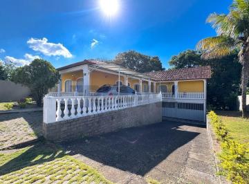 Casa · 656m² · 4 Quartos · 3 Vagas · Casa Monumental com  656m² e pomar privativo