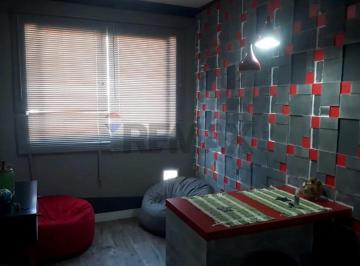 Apartamento · 34m² · 2 Quartos · Apartamento Mobiliado no 13º Andar | 2 Quartos, 1 Suíte e Janela Teto-Chão