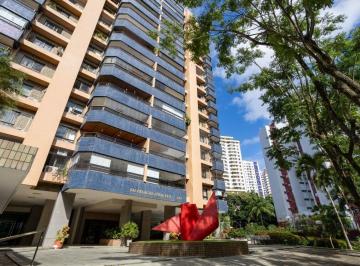 Apartamento · 232m² · 4 Quartos · 4 Vagas · Excelente apartamento 4 quartos, suítes, à venda no Itaigara