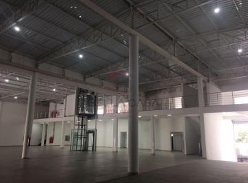 Comercial · 1740m² · 40 Vagas · Galpão Comercial com 2800m2 para Locação na Penha