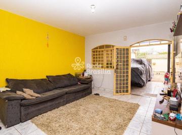 Casa · 130m² · 3 Quartos · 8 Vagas · QNM 03 - CASA DE 03 QUARTOS SENDO 01 SUÍTE - GARAGEM - ACEITA FINANCIAMENTO E FGTS - CEILÂNDIA/DF