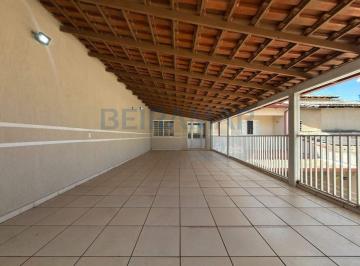 Casa · 80m² · 3 Quartos · 1 Vaga · Casa de 3 quartos, sendo uma suíte para alugar na Quadra 15 – Sobradinho.