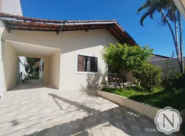 Casa · 213m² · 3 Quartos · 2 Vagas · Casa à venda com 3 quartos no bairro Corumbá