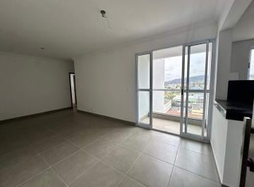 Sala · Apartamento no centro de Pedro Leopoldo com elevador.
