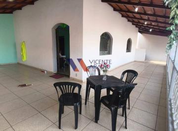 Casa · 212m² · 3 Quartos · 1 Vaga · Casa - Bom Retiro com Quintal Espaçoso