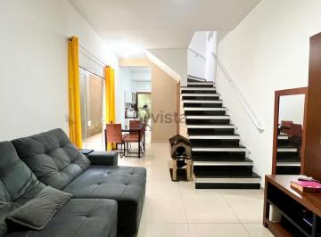 Casa · 113m² · 1 Vaga · Triplex com 3 suítes em Vila Santa Rosa - Guarujá