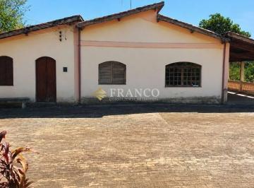 5d78a8e98a0d9d11960e552c67a93433539b9c45 · Chácara com 2 dormitórios à venda, 3000 m² por R$ 2.600.000 - Quiririm - Taubaté/SP