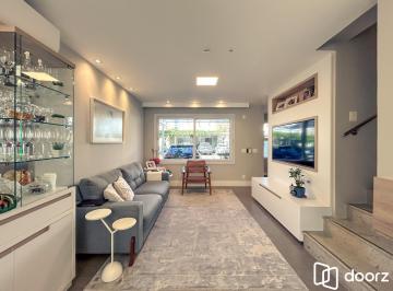 Casa · 120m² · 3 Quartos · 2 Vagas · Excelente casa a venda no Condomínio Euroville com 3 dormitórios semimobiliada.
