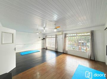 Comercial Venda 158m² de 7 quartos · Excelente casa residencial/Comercial para vender no bairro cristo Redentor