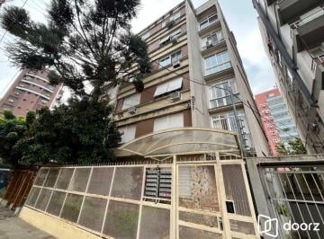 Apartamento · 90m² · 3 Quartos · Apartamento de 3 quartos, suíte em prédio com elevador no bairro Bom Fim em POA