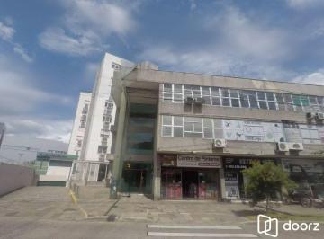 Comercial · 73m² · Conjunto/Sala para Venda e Locação - no Bairro Teresópolis em Porto Alegre