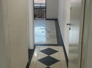 Apartamento · 90m² · 3 Quartos · 2 Vagas · Apartamento - Bosque dos Eucaliptos - Residencial Liverpool - 3 Dormitórios - 90m².