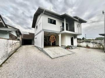 17e728fa028801536447417d1c6c309ae296409b · IMÓVEL COM 6 QUARTOS Á VENDA NO BAIRRO COLONINHA EM GASPAR !!