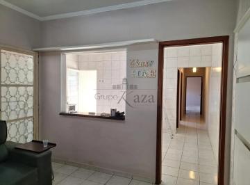Casa · 125m² · 2 Quartos · 2 Vagas · Oportunidade - Casa Térrea - Jardim das Cerejeiras - 2 Dormitórios - 95m².