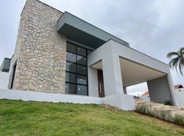 Casa de 3 quartos, Araçoiaba da Serra · Casa com 3 dormitórios à venda, 300 m² por R$ 2.800.000,00 - Condomínio Saint Charbel - Araçoiaba da